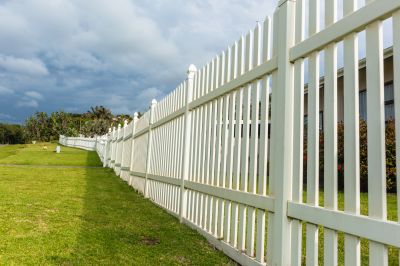 Vinyl Fence Repair